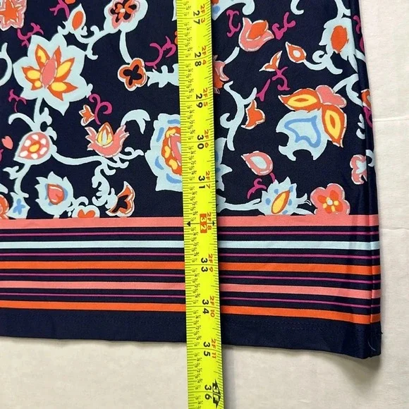 Talbots Petites Women's Size P Effortless Jersey Shift Dress in Stitched Floral - Picture 10 of 10